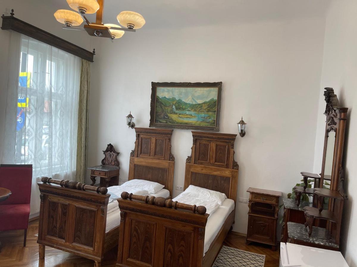 Guest House Hena Sfântu-Gheorghe 외부 사진